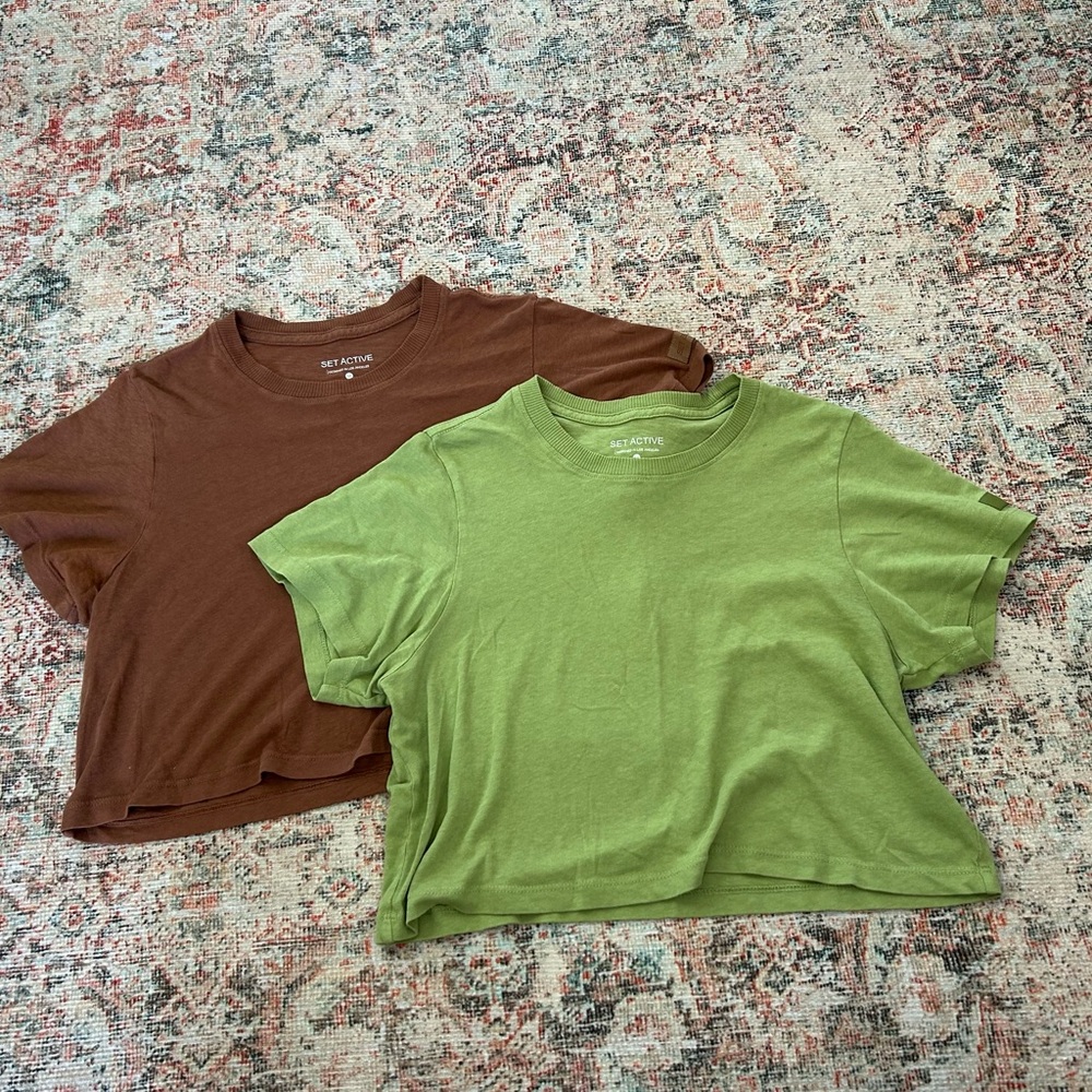 SET Active “Basics” Tees in Green and Brown